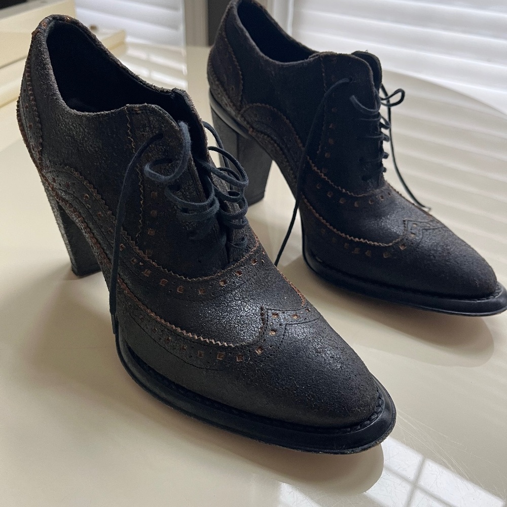 Womens Italian RoccoP leather boots size 38